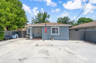 751 NW 70th St, Miami, FL 33150 - Photo 3