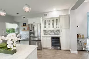 889 NE 97th St, Miami Shores, FL 33138 - Photo 7