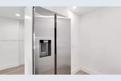 555 NE 34th St #2108, Miami, FL 33137 - Photo 5