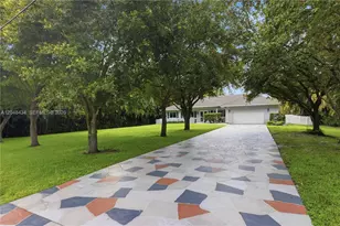 12200 NW 21st Ct, Plantation, FL 33323 - Photo 3