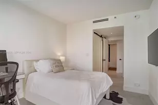20191 E Country Club Dr, Aventura, FL 33180 - Photo 17