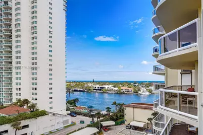 20191 E Country Club Dr #802, Aventura, FL 33180 - Photo 27