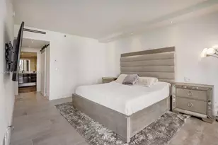 20191 E Country Club Dr, Aventura, FL 33180 - Photo 19