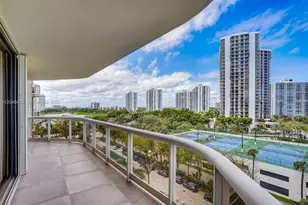 20191 E Country Club Dr, Aventura, FL 33180 - Photo 31