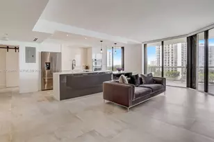 20191 E Country Club Dr, Aventura, FL 33180 - Photo 3