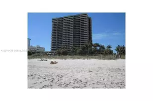 2555 Collins Ave, Miami Beach, FL 33140 - Photo 23