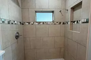 5331 SW 35th St, Davie, FL 33314 - Photo 15