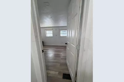 5331 SW 35th St, Davie, FL 33314 - Photo 17