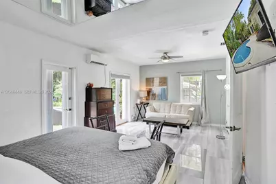 530 NE 11th Ave, Fort Lauderdale, FL 33301 - Photo 17