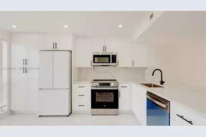 933 NE 24th Ave #169, Hallandale Beach, FL 33009 - Photo 1