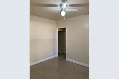 [Address not provided], North Miami Beach, FL 33160 - Photo 25