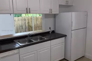 [Address not provided], North Miami Beach, FL 33160 - Photo 19