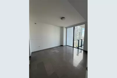 68 SE 6th St #2506, Miami, FL 33131 - Photo 5
