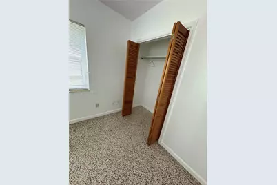 400 NW 61st Ave, Miami, FL 33126 - Photo 13