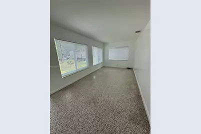 400 NW 61st Ave, Miami, FL 33126 - Photo 3