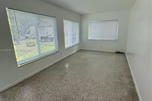 400 NW 61st Ave, Miami, FL 33126 - Photo 3