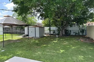 400 NW 61st Ave, Miami, FL 33126 - Photo 17