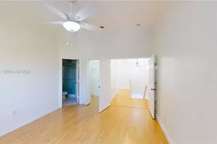 2221 SE 26th Ln, Homestead, FL 33035 - Photo 27