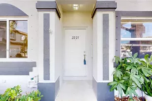 2221 SE 26th Ln, Homestead, FL 33035 - Photo 1