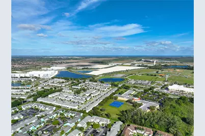 2221 SE 26th Ln #2221, Homestead, FL 33035 - Photo 47