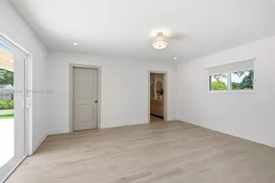 7600 SW 168th St, Palmetto Bay, FL 33157 - Photo 25