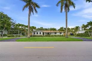7600 SW 168th St, Palmetto Bay, FL 33157 - Photo 3