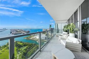 1100 Biscayne Blvd, Miami, FL 33132 - Photo 21
