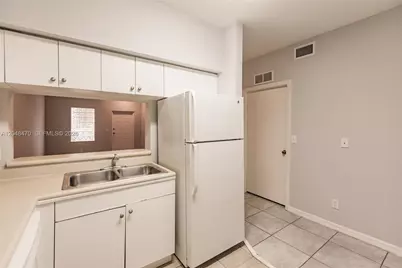 8416 Bernwood Cove Loop #1609, Other City - In The State Of Florida, FL 33966 - Photo 9