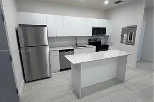 879 E 24th St, Hialeah, FL 33013 - Photo 3