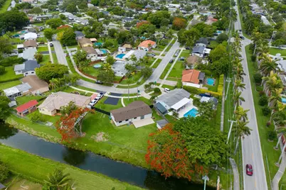 18451 SW 90th Ave, Cutler Bay, FL 33157 - Photo 49