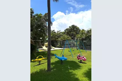 20191 E Country Club Dr #2601, Aventura, FL 33180 - Photo 37