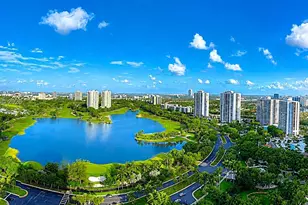 20191 E Country Club Dr, Aventura, FL 33180 - Photo 3