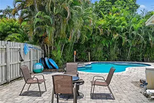 301 SW 65th Ave, Pembroke Pines, FL 33023 - Photo 31