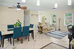 301 SW 65th Ave, Pembroke Pines, FL 33023 - Photo 5
