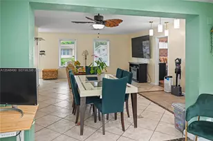 301 SW 65th Ave, Pembroke Pines, FL 33023 - Photo 9