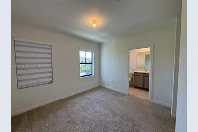 438 NE 12th St, Florida City, FL 33034 - Photo 13