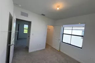 438 NE 12th St, Florida City, FL 33034 - Photo 15
