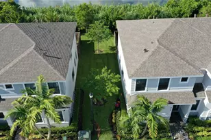 438 NE 12th St, Florida City, FL 33034 - Photo 3