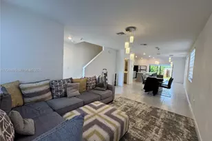 438 NE 12th St, Florida City, FL 33034 - Photo 9