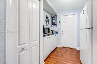 6500 Fletcher St, Hollywood, FL 33023 - Photo 9