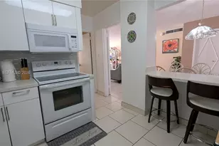 5161 Collins Ave, Miami Beach, FL 33140 - Photo 9