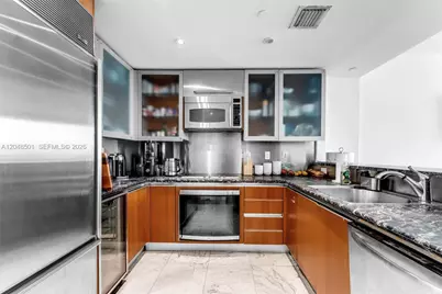 520 West Ave #604, Miami Beach, FL 33139 - Photo 11