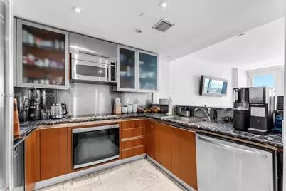 520 West Ave #604, Miami Beach, FL 33139 - Photo 7