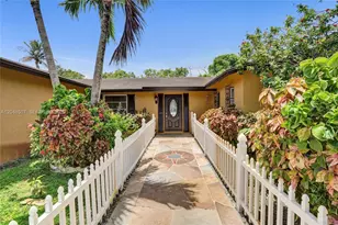 10688 Sleepy Brook Way, Boca Raton, FL 33428 - Photo 13