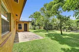 10688 Sleepy Brook Way, Boca Raton, FL 33428 - Photo 27