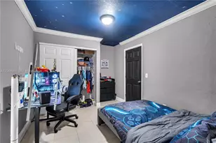 930 NE 132nd St, North Miami, FL 33161 - Photo 23