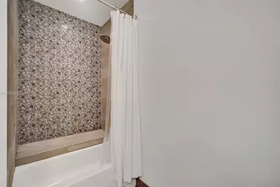 20475 NE 10th Place, Miami, FL 33179 - Photo 21