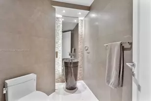 16051 Collins Ave, Sunny Isles Beach, FL 33160 - Photo 25