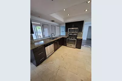 8461 NW 27th Pl, Sunrise, FL 33322 - Photo 5
