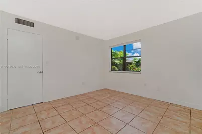 10525 SW 112th Ave #309, Miami, FL 33176 - Photo 19